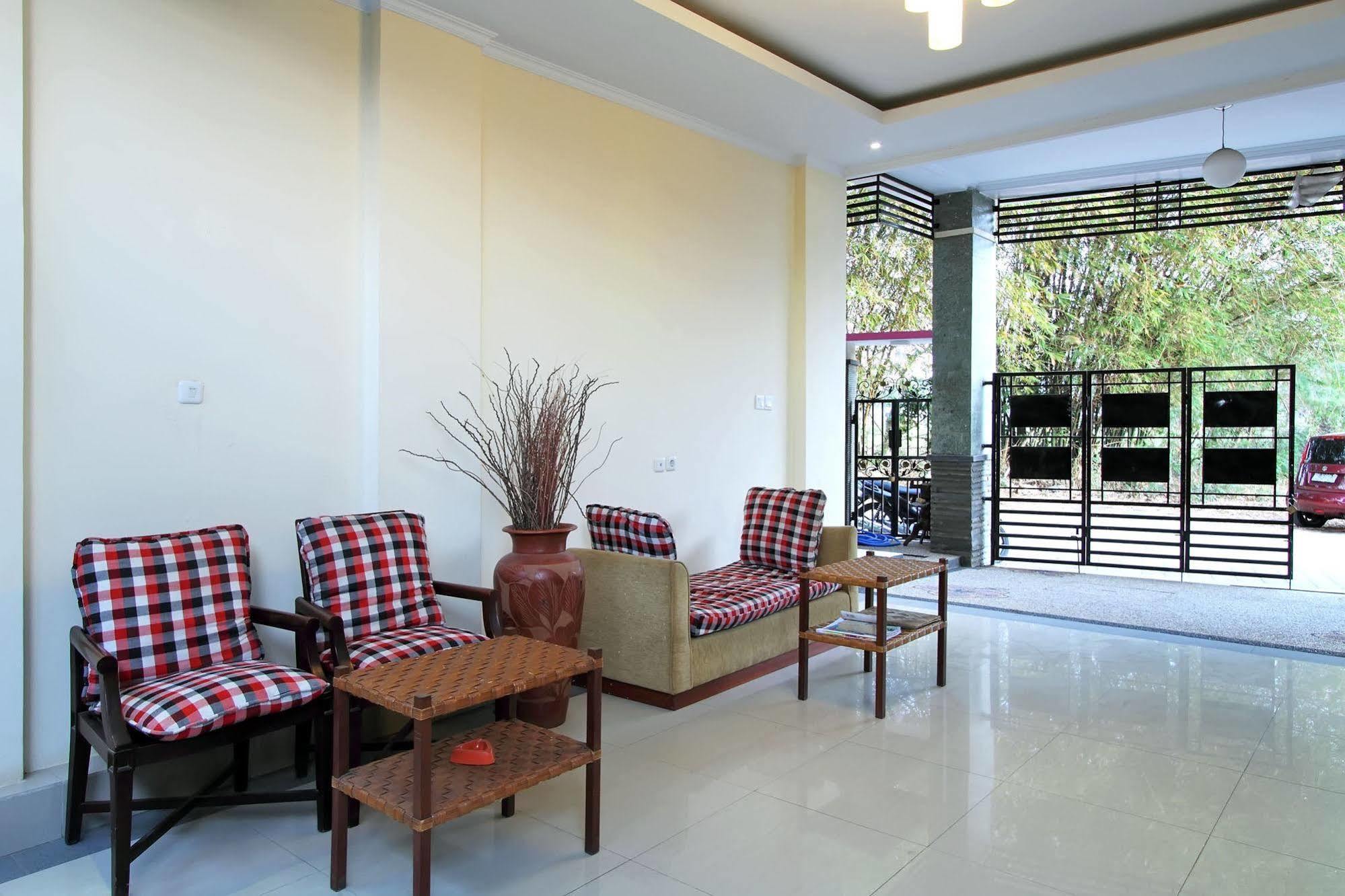 Ramantika Bali House Hotel Jimbaran Eksteriør billede